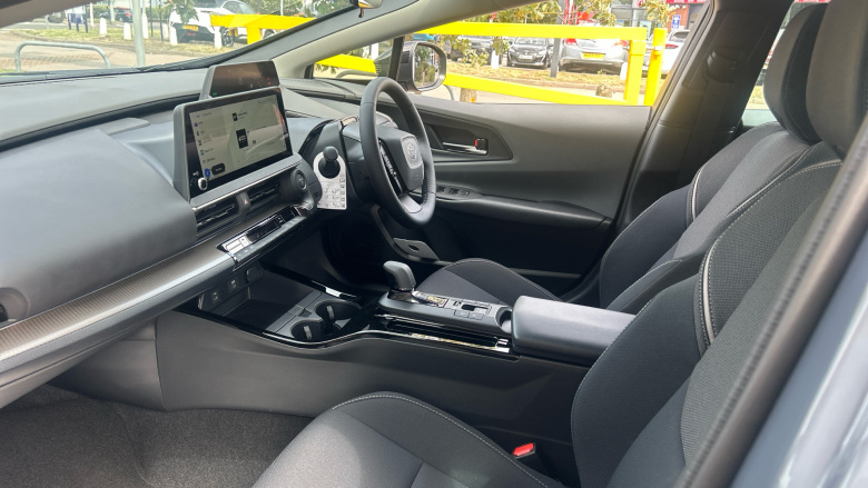 Toyota Prius 2.0 PHEV Design 5dr CVT Hatchback